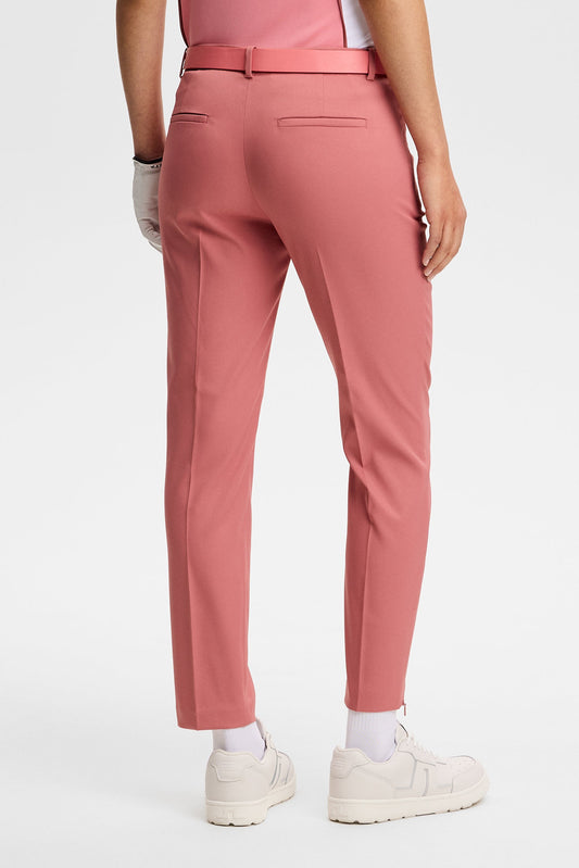 Pia Pant / Withered Rose